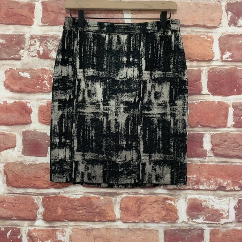 Talbots Skirt Women's Size 4 Petite Black Tan Abstract Lined Pocketless Zip Up